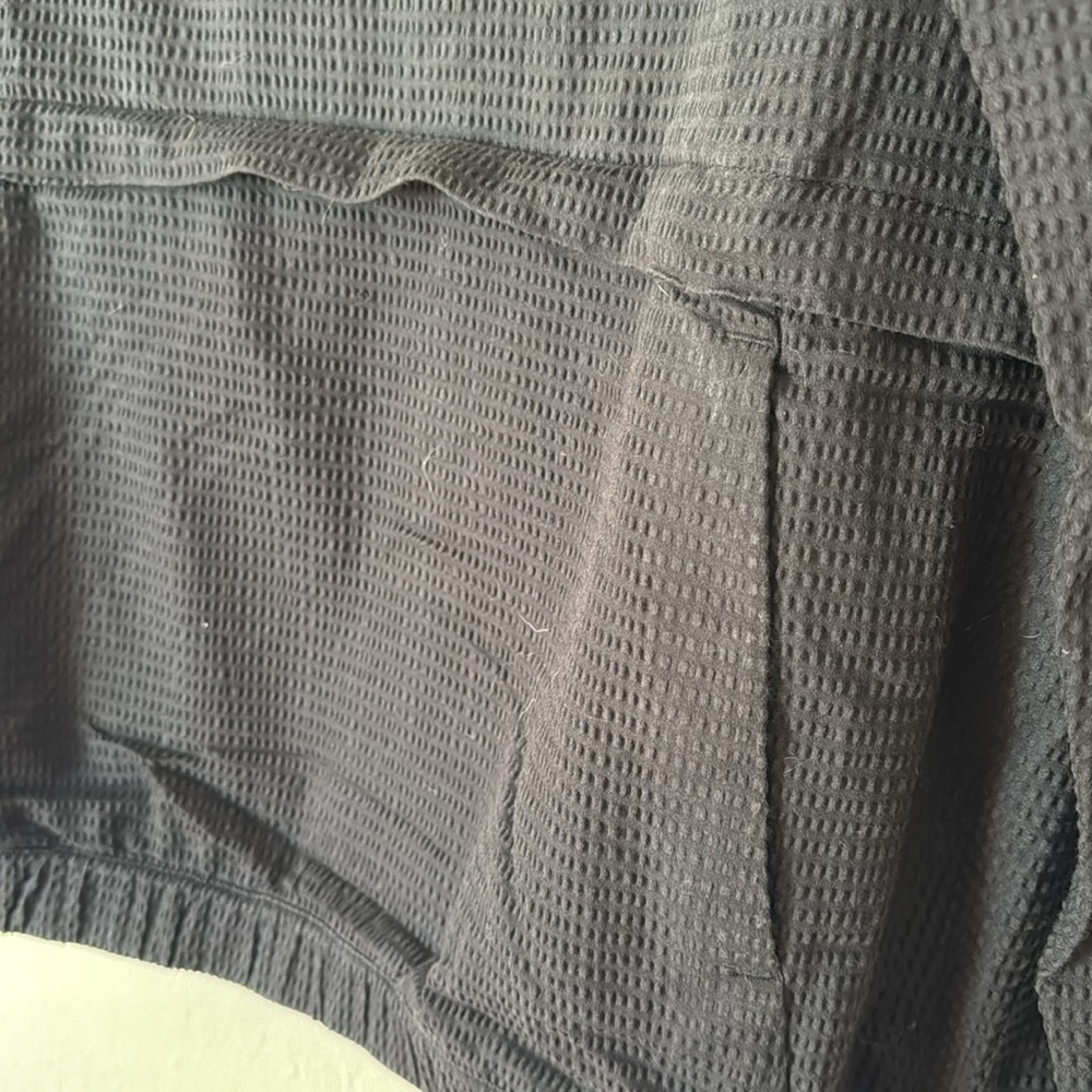 Lululemon Lightweight Jacket - Picture 4 of 6